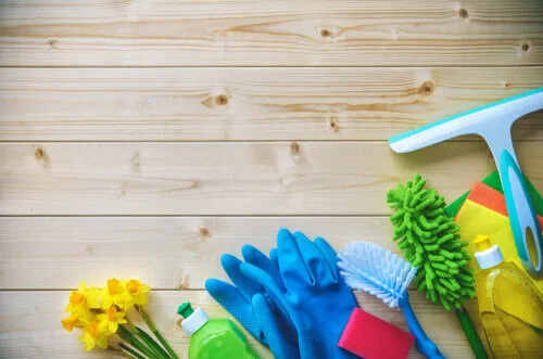 Which cleaning supplies do I need for my Airbnb cleaning