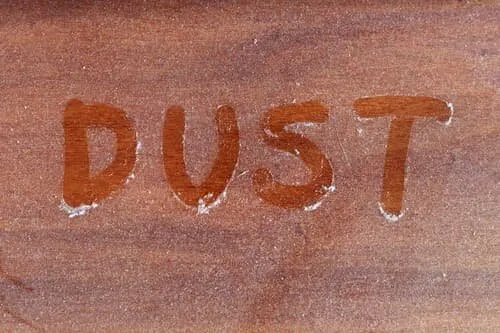 Can living in a dusty house make you sick