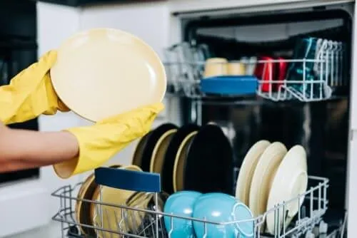 Where can I book efficient house cleaning in West Hollywood, CA