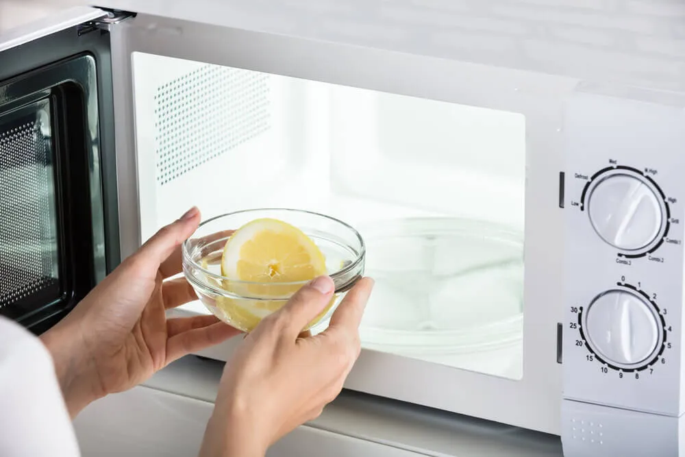 What to spray in the microwave to clean it