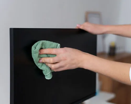 Clean monitor