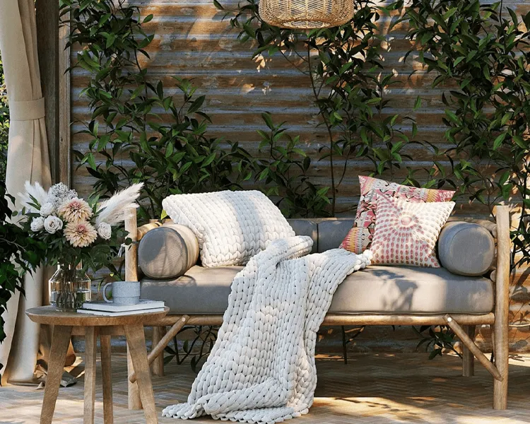 outdoor decor