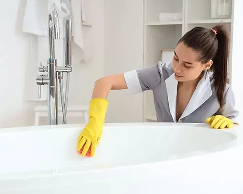 Tackling spots on a bathtub