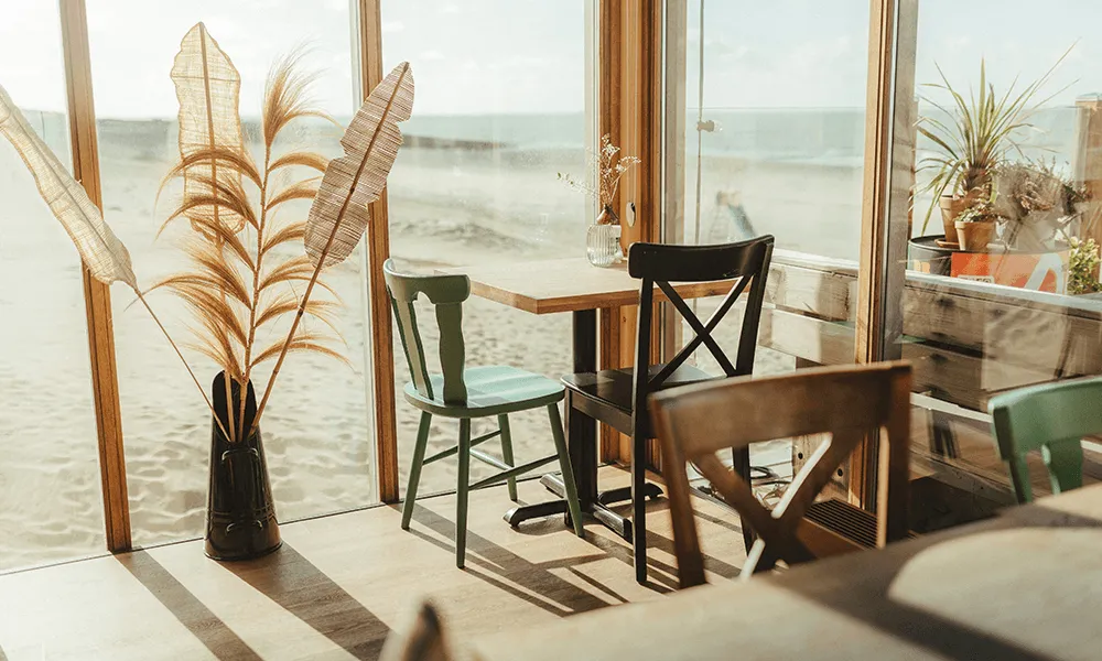 Best Beach House Flooring for Easy Cleaning and Maintenance