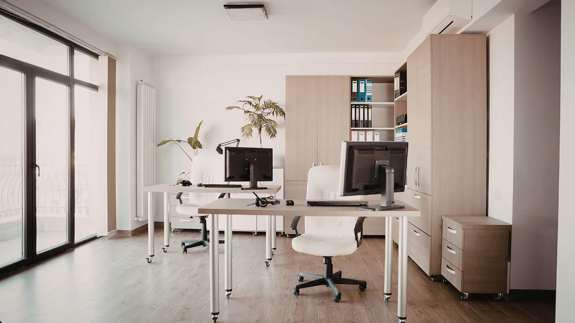 How Office Size Affects Your Cleaning Needs