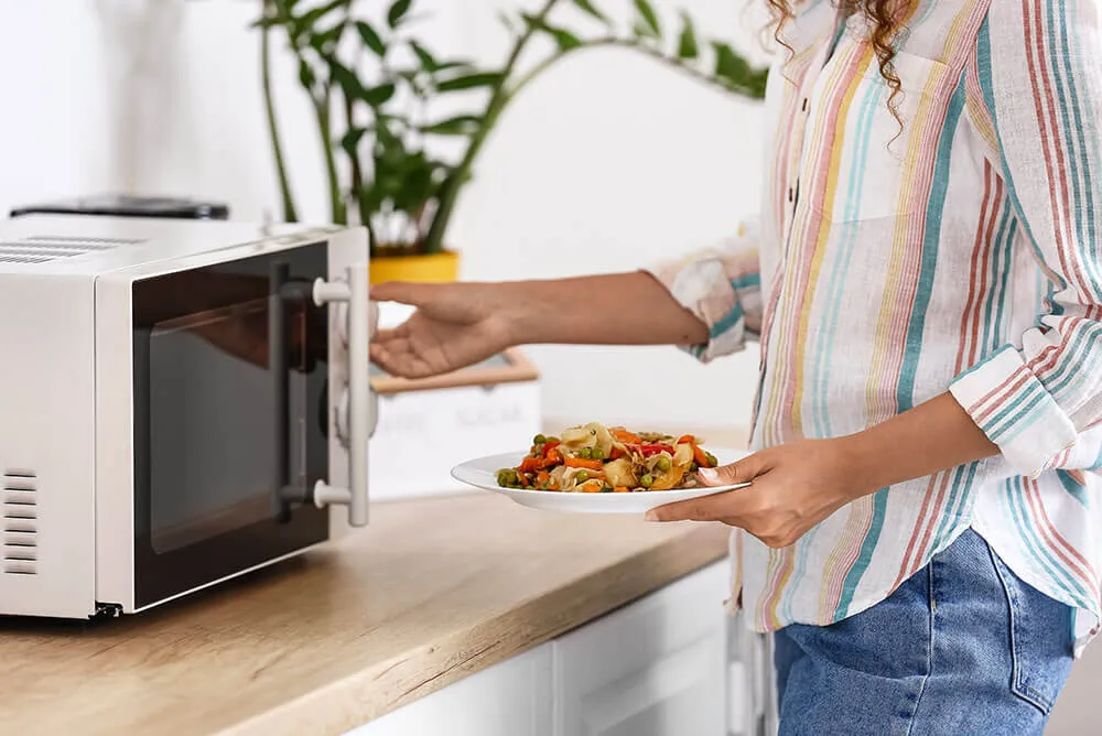 Using a Microwave Oven