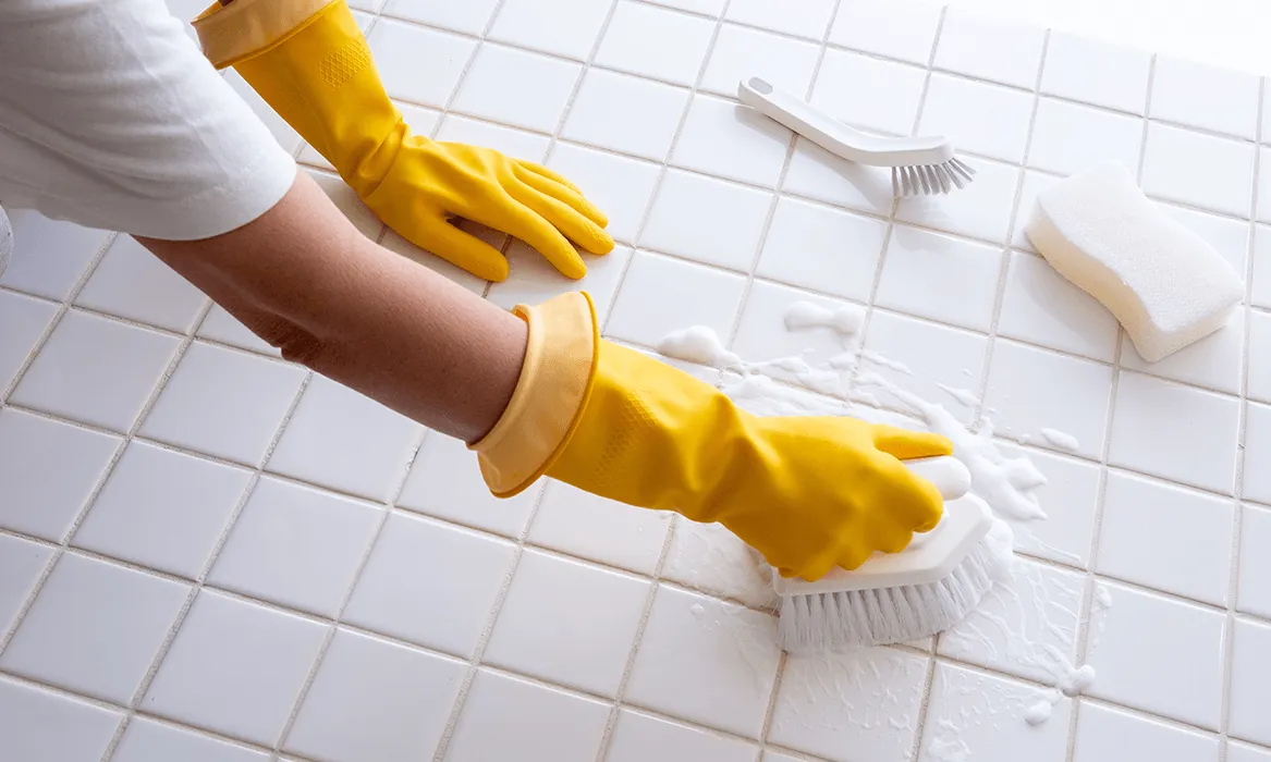 How to Clean Tile Floors in Florida Homes
